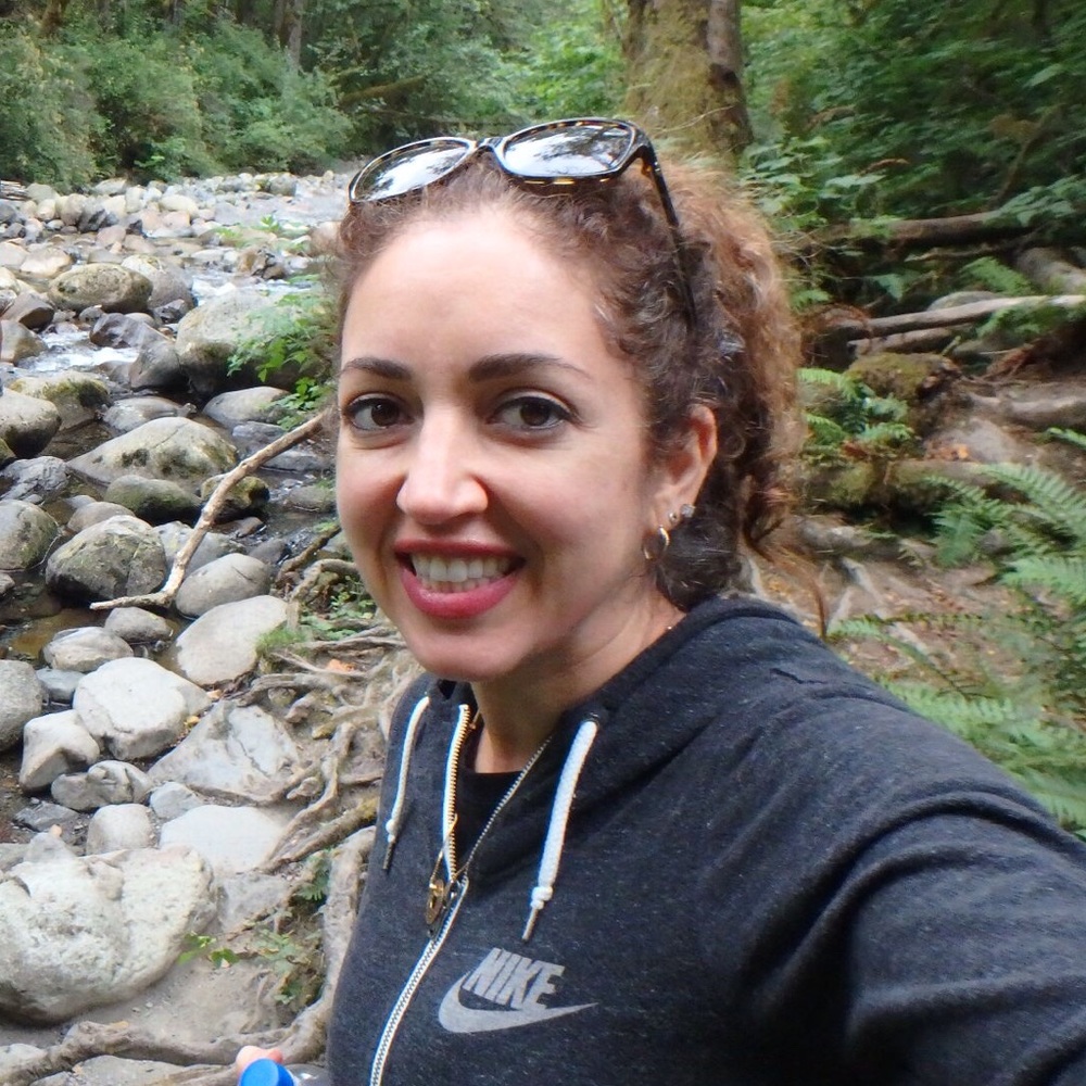 Meet your Posher, Maha
